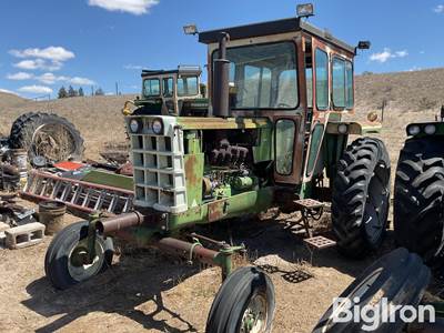 1973 Oliver 1655 2WD Tractor