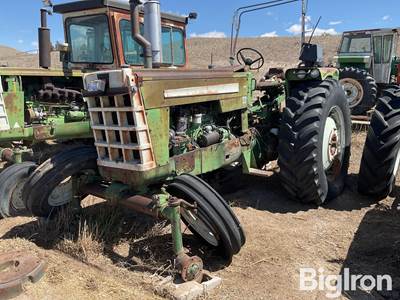 1965 Oliver 1850 2WD Tractor