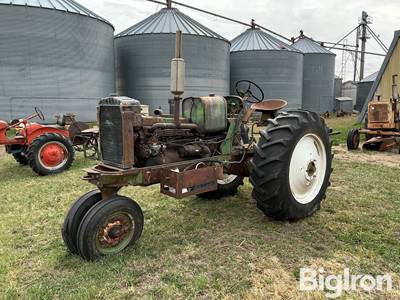 Oliver Super 88 2WD Tractor