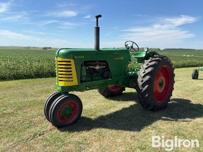 1958 Oliver Super 88 2WD Tractor