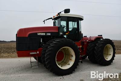 2006 Versatile 2360 4WD Tractor