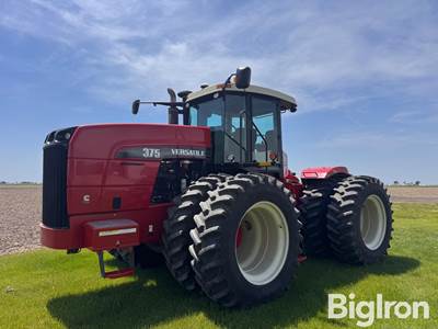 2010 Versatile 375 4WD Tractor