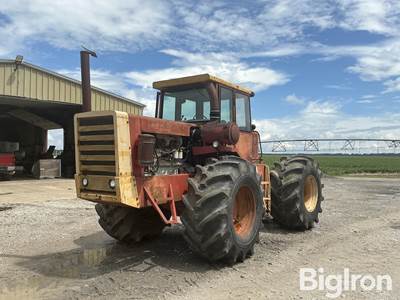 1976 Versatile 800 Series 2 4WD Tractor