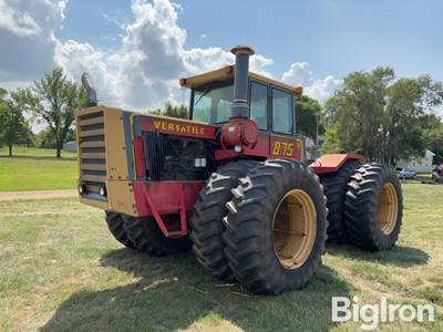 1979 Versatile 875 4WD Tractor