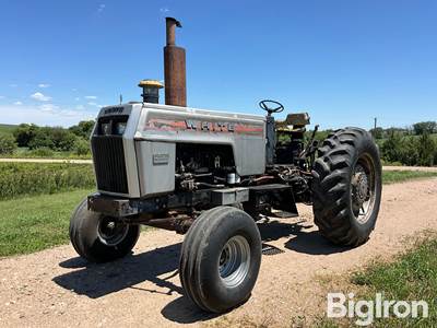 1975 White Field Boss 2-150 2WD Tractor