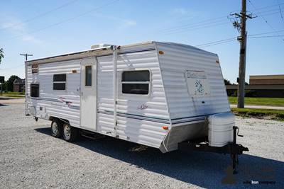 Run #287 - 1999 Dutchmen Lite 260 Travel Trailer