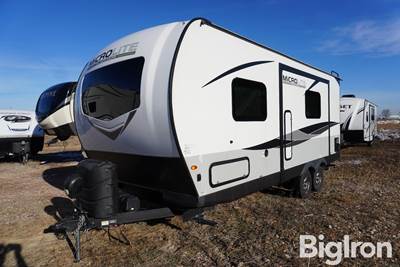 2023 Forest River Flagstaff Travel Trailer w/1 Slide