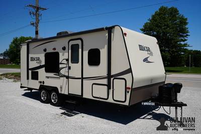 Run #282 - 2015 Forest River Flagstaff Micro Lite Travel Trailer
