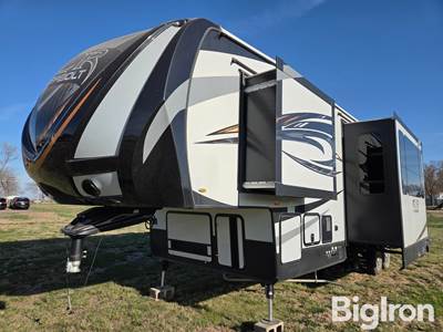 2015 Forest River XLR Thunderbolt T/A Toy Hauler