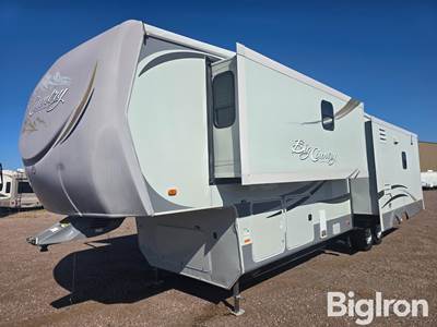 2011 Heartland Big Country 3450TS 5th Wheel Camper