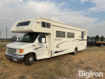 2004 Jayco Greyhawk E450 Super Duty 32’ RV