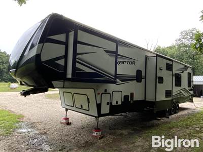 2021 Keystone Raptor 415 Tri/A Toy Hauler Fifth Wheel