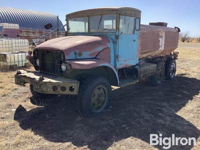 1952 GMC T/A Water Truck