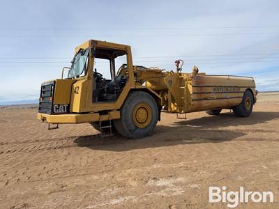 Caterpillar 613CII 5000-Gal Water Wagon