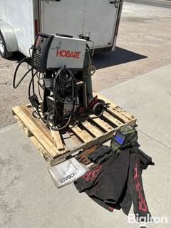 Hobart Handler 190 500554 MIG Welder