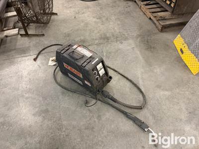 Hobart Hefty CC/CV Suitcase Welder