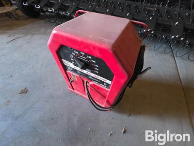 Lincoln AC-225 Welder