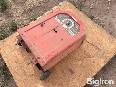 Lincoln AC-225-S Arc Welder