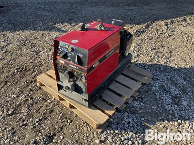 Lincoln Electric Ranger 8 Welder