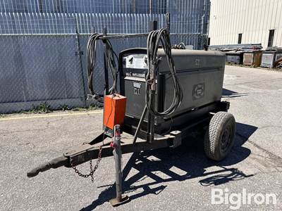 Lincoln Electric Shield Arc SA-250 Variable Voltage DC Welder/Generator