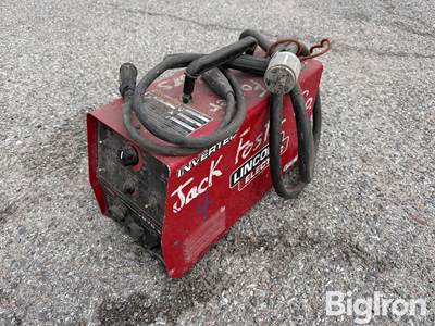 Lincoln Invertec V275-S Welder