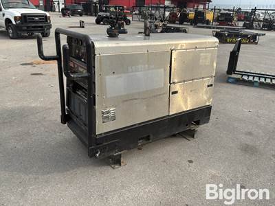 2011 Lincoln K2405 Vantage 500 Welder