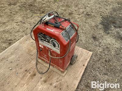 Lincoln AC/DC Arc Welder