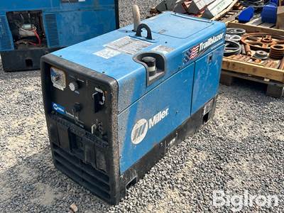 Miller 302 Trailblazer Welder