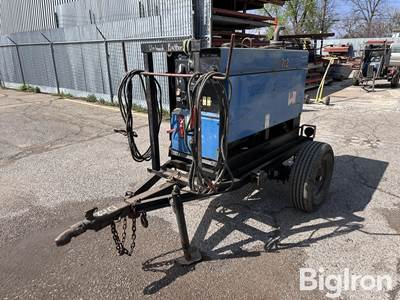 Miller Big 40 Diesel CC•DC Welder/Generator