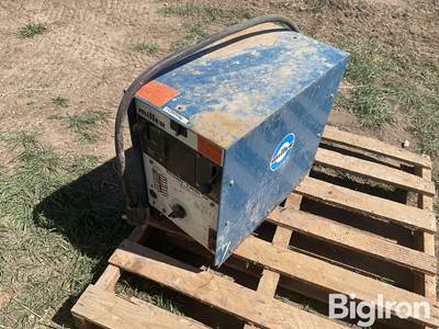 Miller Econo Twin HF AC/DC Welder