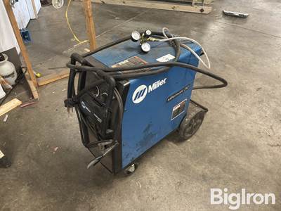 Miller Millermatic 252 MIG Welder
