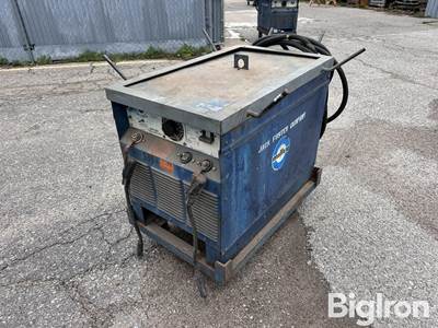 Miller SRH-303 Constant Current DC Arc Welder