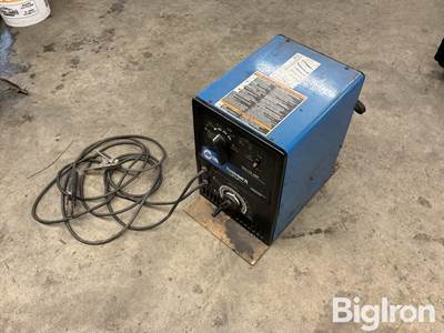 Miller Thunderbolt XL 225/150 Arc Welder
