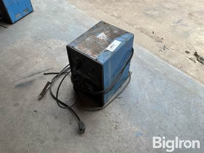 Miller Thunderbolt XL 225/150 Arc Welder