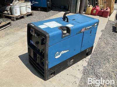 Miller Trail Blazer 302 ARC Welder