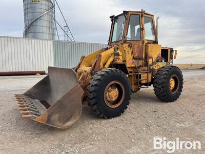 1980 Caterpillar 930 Wheel loader