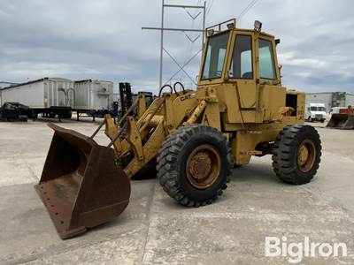Caterpillar 930 Wheel Loader