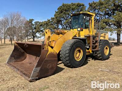 1998 Komatsu WA500-3L Wheel Loader