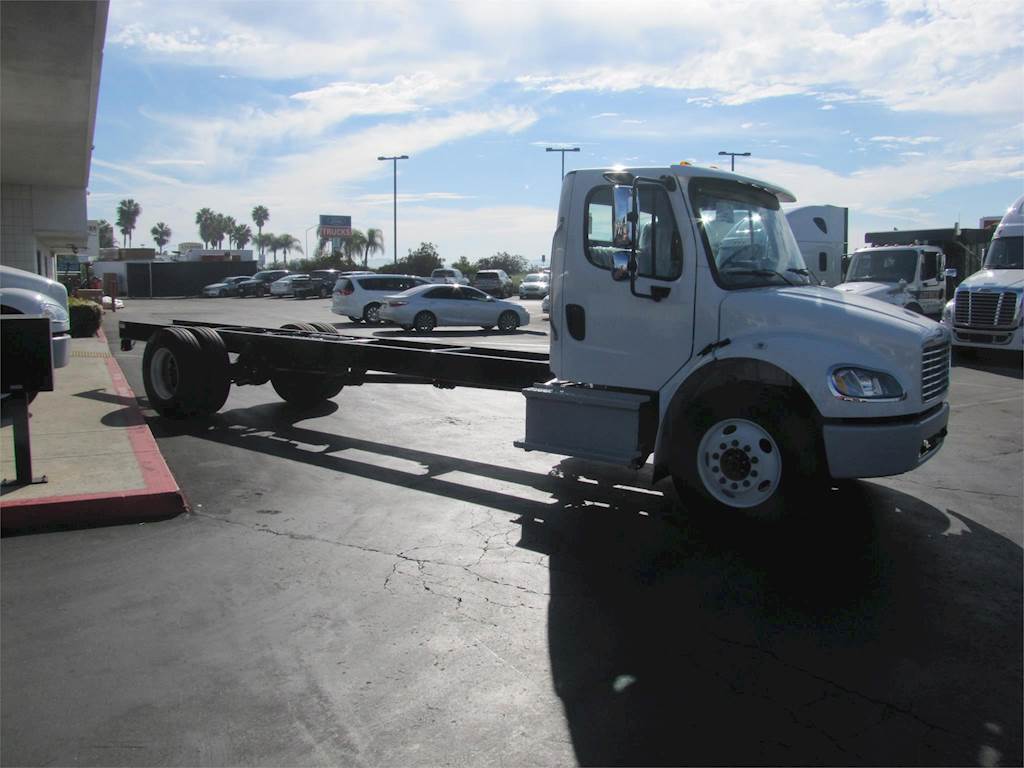 Freightliner Chassis Weight freightliner chassis
