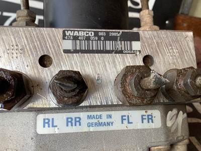 Ford F-650 ABS Control Module for a Ford F650