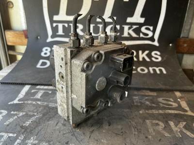 Freightliner M2 106 ABS Control Module