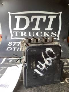 Isuzu FTR ABS Control Module