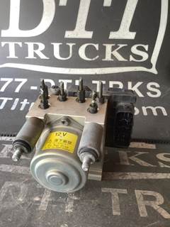 Isuzu NPR ABS Control Module