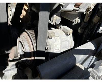Kenworth T800 A/C Compressor