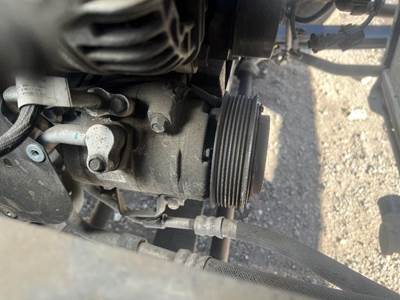 Mitsubishi FE180 A/C Compressor for a Mitsubishi Fuso FE180