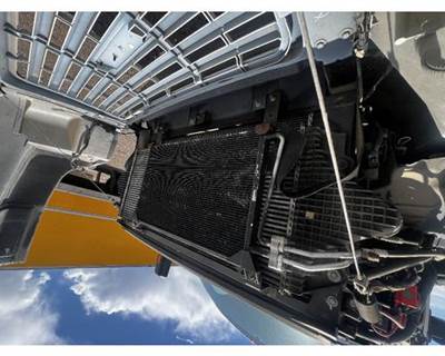 Chevrolet C6500 A/C Condenser