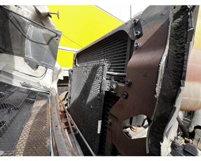 Ford F-750 A/C Condenser for a Ford F750