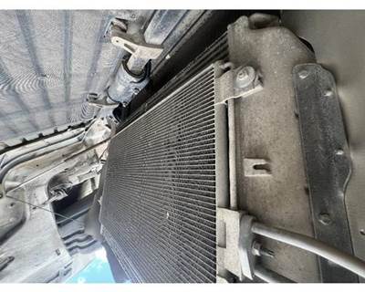 Freightliner Cascadia A/C Condenser