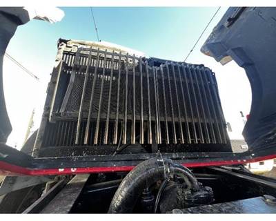 International Paystar 5500i A/C Condenser for a International 5500I