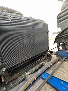 Kenworth T680 A/C Condenser